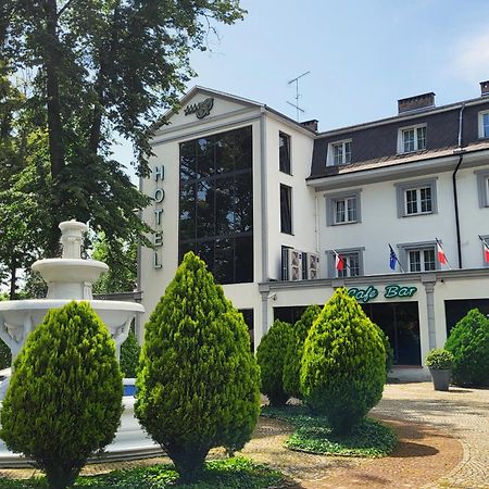 Hotel Pietrak Wągrowiec Екстериор снимка