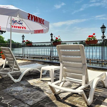 Hotel Pietrak Wągrowiec Екстериор снимка