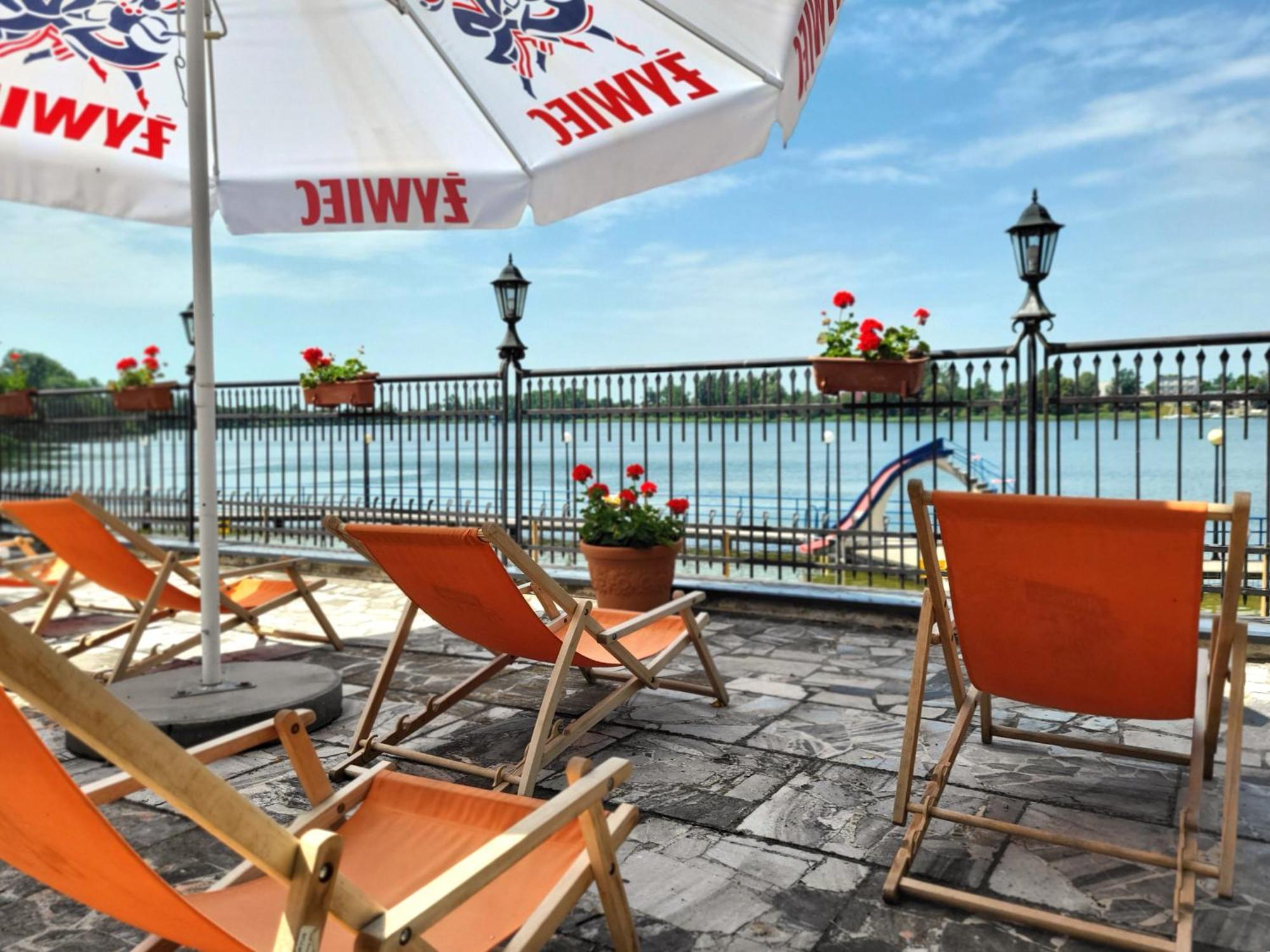 Hotel Pietrak Wągrowiec Екстериор снимка
