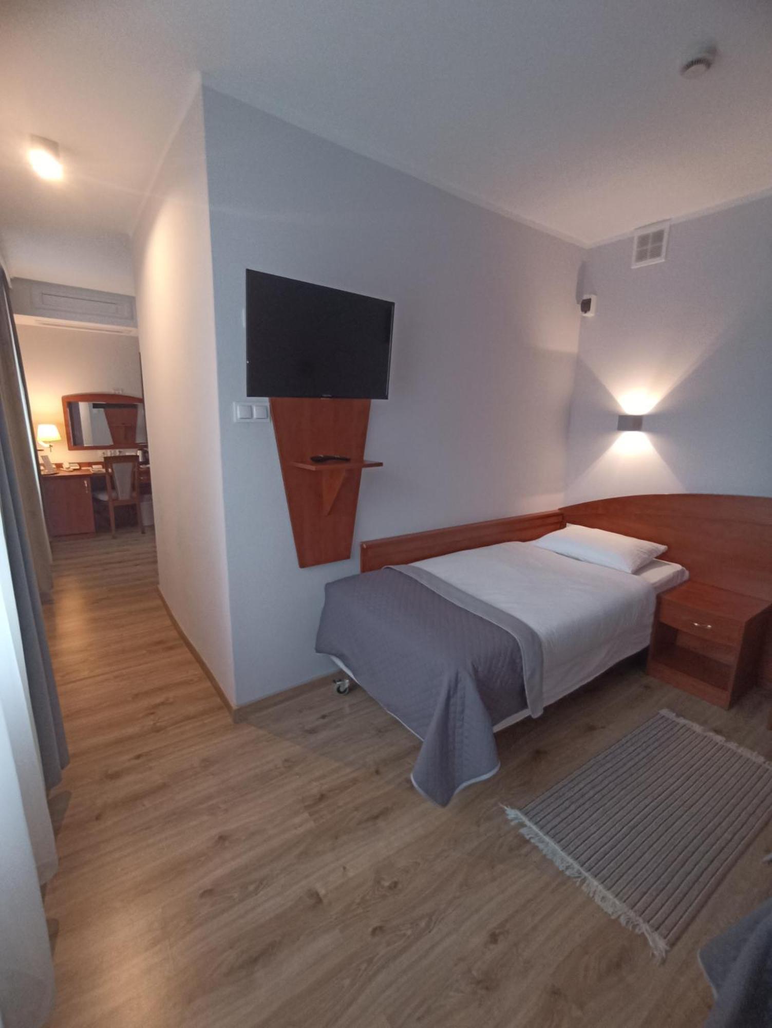 Hotel Pietrak Wągrowiec Стая снимка