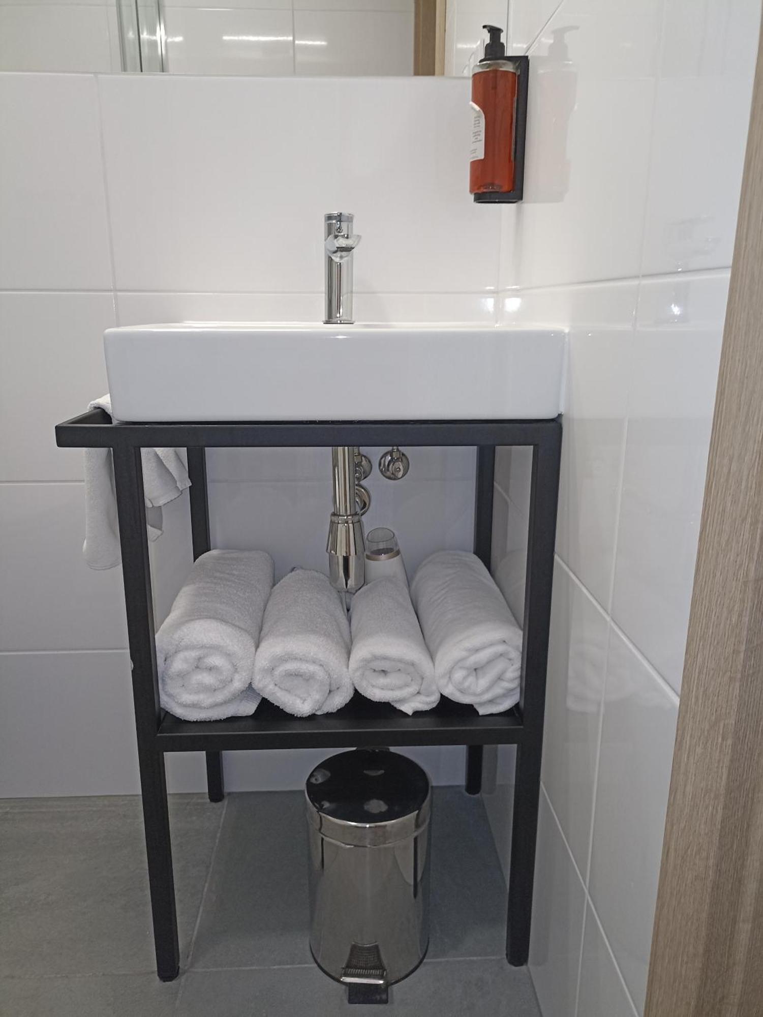 Hotel Pietrak Wągrowiec Стая снимка