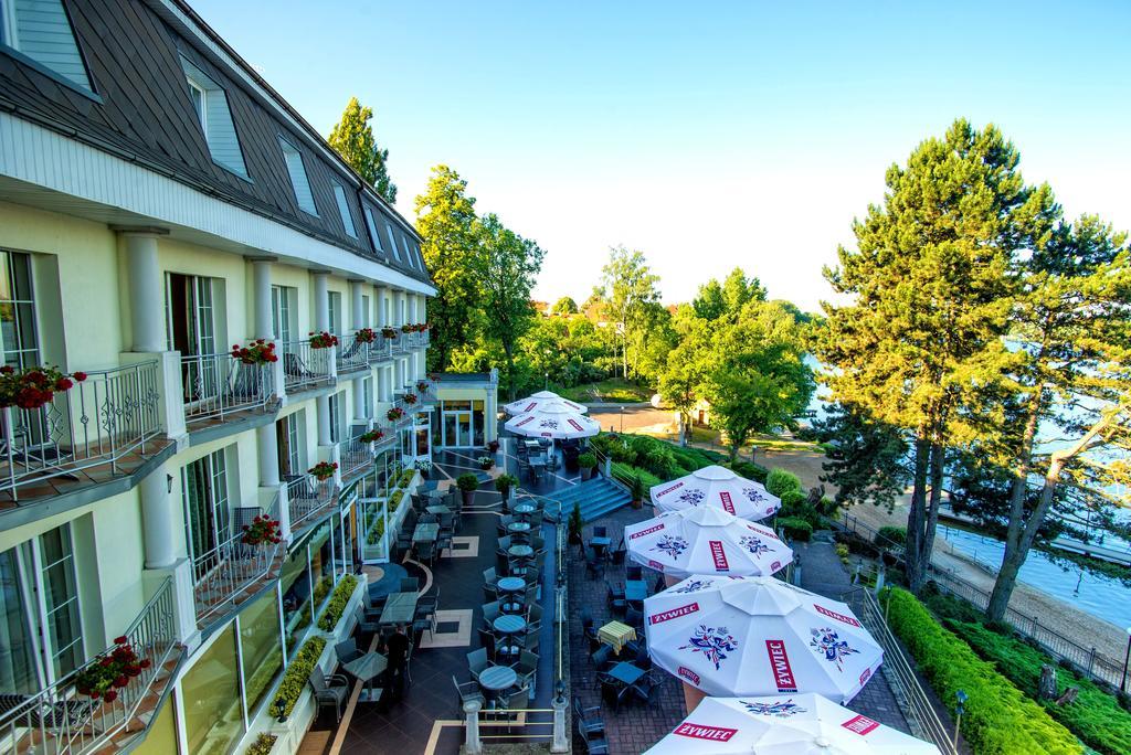 Hotel Pietrak Wągrowiec Екстериор снимка